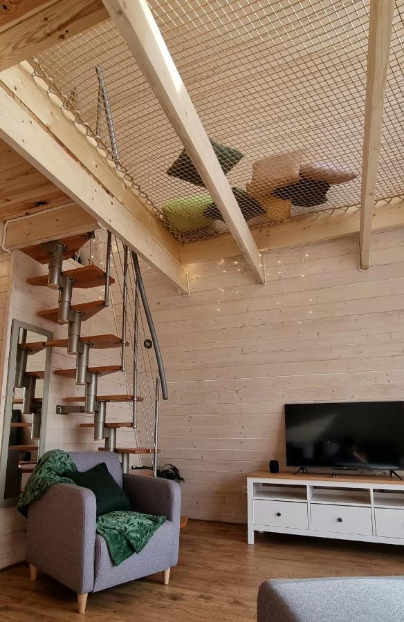 Browarowka Hotell Lomnica  Exteriör bild